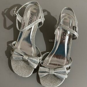 Like girl sparkly heels